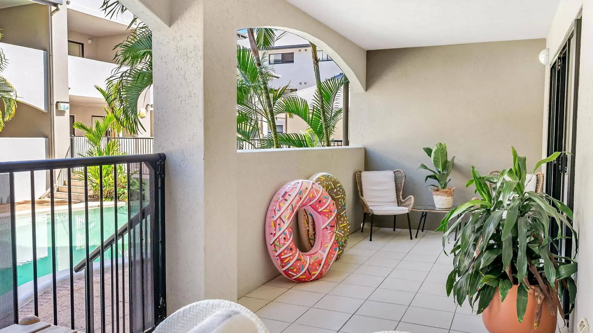 Apartament Poolside On Martyn - Relax By The Resort Pool Cairns